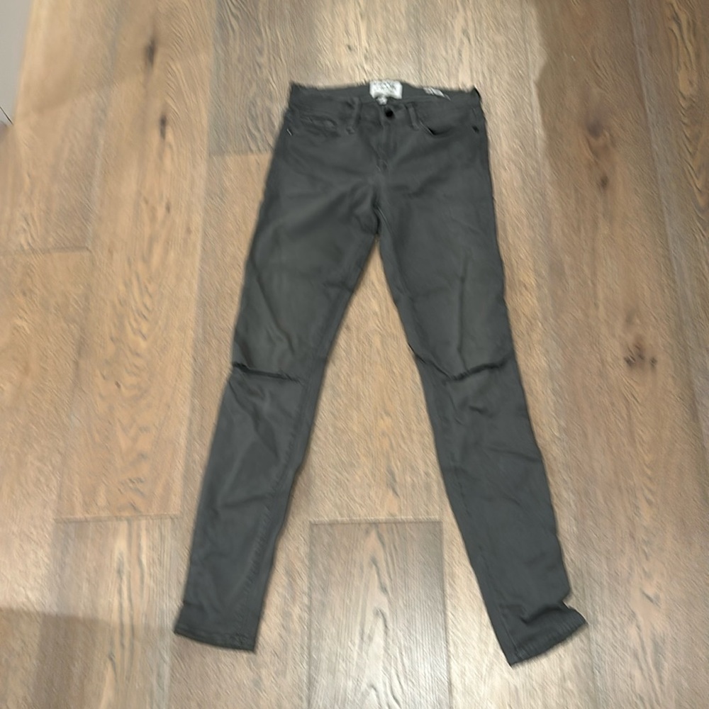 Frame Gray Jeans (distressed with knee rips) size 25